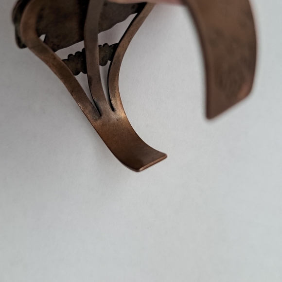 Vintage Native American Copper Cuff Bracelet Turquoise Stone Not Stamped - Picture 4 of 13